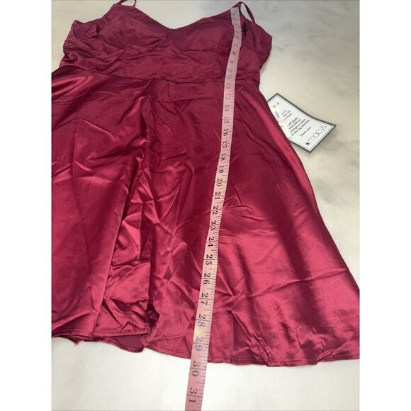 NWT B Darlin Burgundy V Neck Padded Spaghetti Strap Mini Dress Size 13/14 - Picture 8 of 8